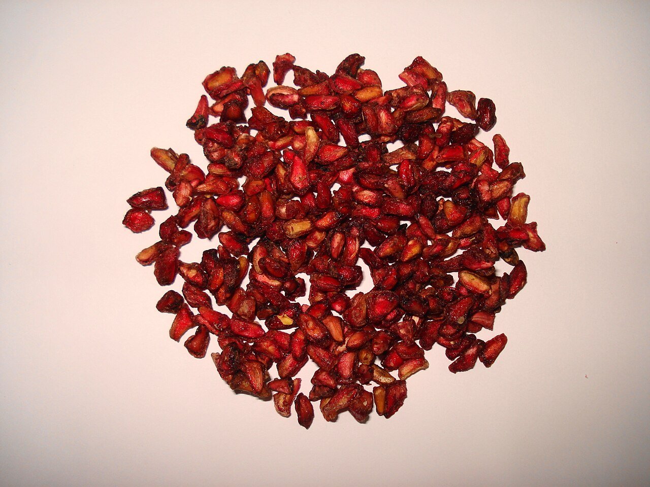 Dried pomegranate seeds (anardana)
